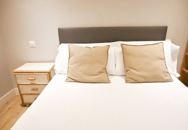 Apartamento em Madrid - Céntrica y amplia vivienda de 4 dormitorios en La Latina Apartamento em Madrid - Céntrica y amplia vivienda de 4 dormitorios en La Latina