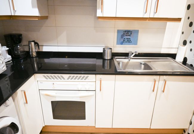 Apartamento em Madrid - Céntrica y amplia vivienda de 4 dormitorios en La Latina Apartamento em Madrid - Céntrica y amplia vivienda de 4 dormitorios en La Latina