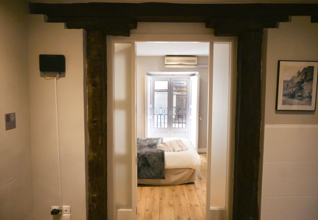 Apartamento em Madrid - Céntrica y amplia vivienda de 4 dormitorios en La Latina Apartamento em Madrid - Céntrica y amplia vivienda de 4 dormitorios en La Latina