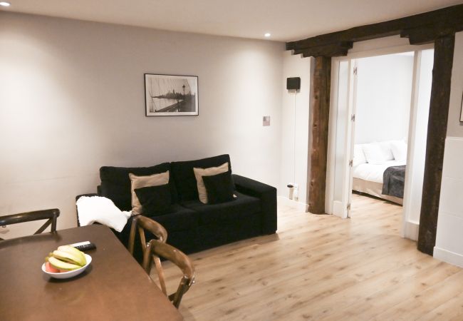 Apartamento em Madrid - Céntrica y amplia vivienda de 4 dormitorios en La Latina Apartamento em Madrid - Céntrica y amplia vivienda de 4 dormitorios en La Latina