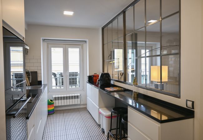 Apartamento em Madrid - Agradable Apartamento de 2 Dormitorios y 2 baños en el Barrio Universidad Apartamento em Madrid - Agradable Apartamento de 2 Dormitorios y 2 baños en el Barrio Universidad