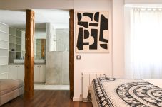 Apartamento em Madrid - Agradable Apartamento de 2 Dormitorios y 2 baños en el Barrio Universidad