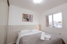 Apartamento em Gramado - Apto moderno 2 suítes a 100m da R Coberta!