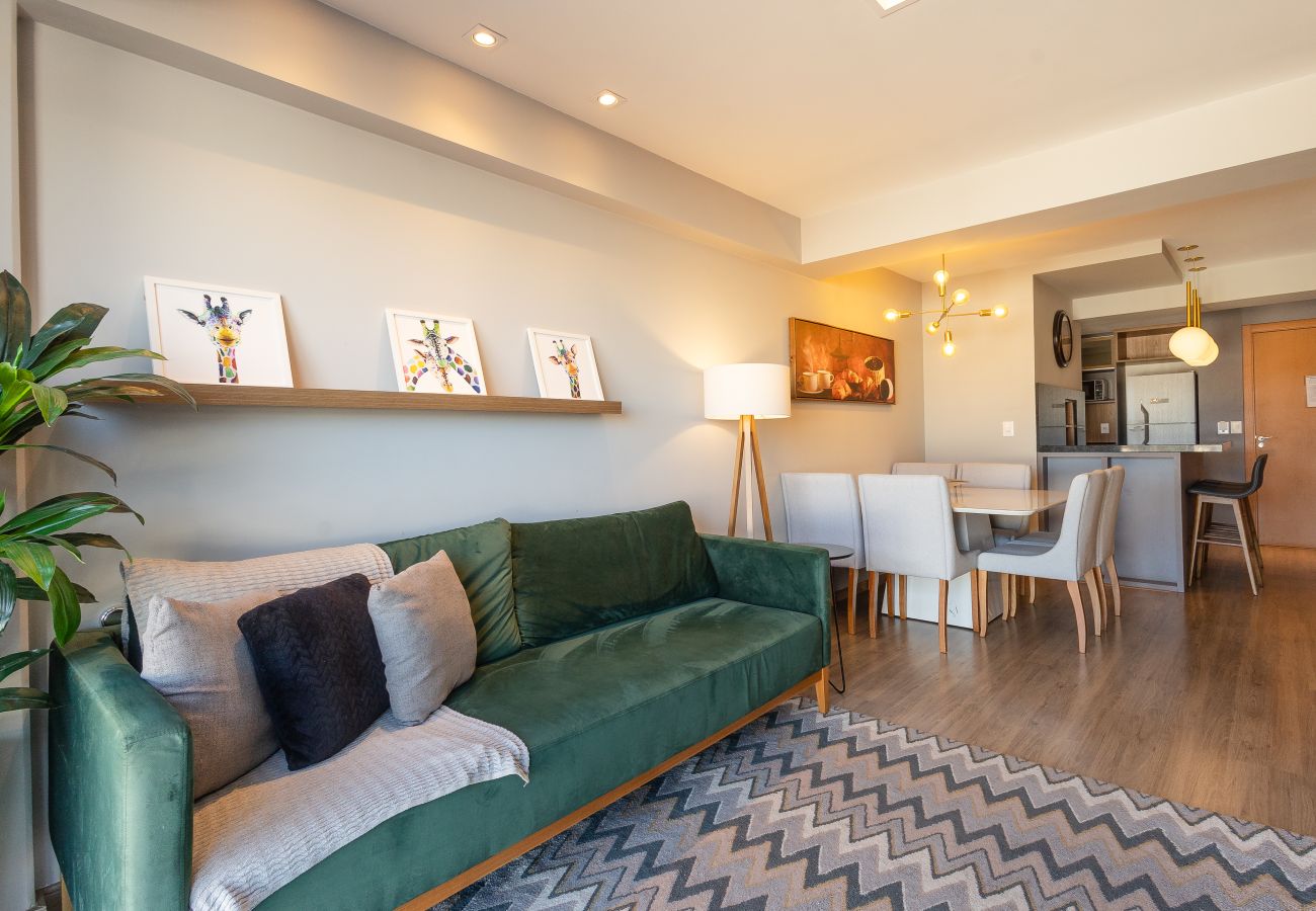 Apartamento em Gramado - 2 Suítes ALTO PADRÃO na NOVA R Coberta (Vita Blvd)  Compartilhar  Salvos