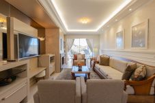 Apartamento em Gramado - Cobertura Alto Padrão 3 Suítes a 500m da R Coberta