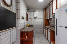 Apartamento em Gramado - 1 Dormitório Acolhedor a 80m do Lago Negro