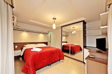 Apartamento em Gramado - Apto Amplo 3D (1 suíte), a 400m da R Coberta!