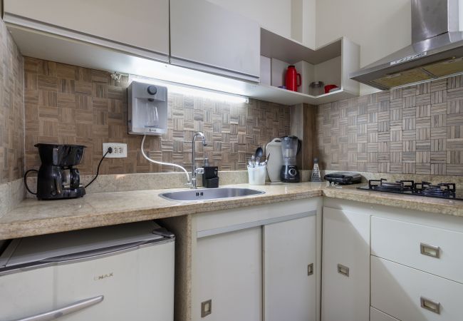 Apartamento em Rio de Janeiro - 2 minutos da praia de Copacabana | NSC1004 Apartamento em Rio de Janeiro - 2 minutos da praia de Copacabana | NSC1004