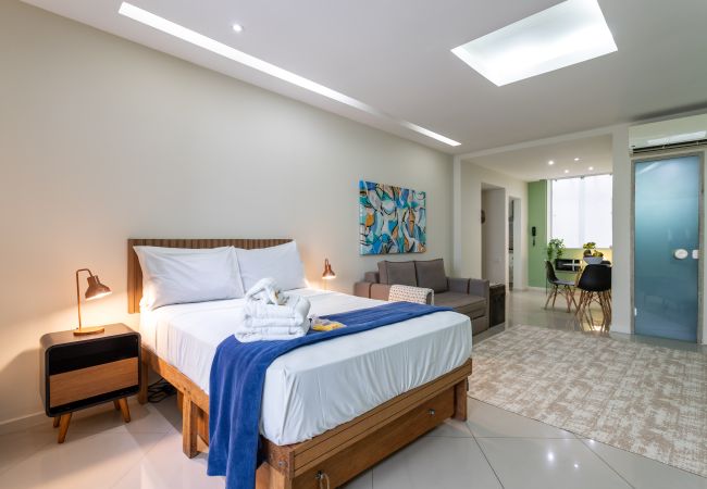 Apartamento em Rio de Janeiro - 2 minutos da praia de Copacabana | NSC1004 Apartamento em Rio de Janeiro - 2 minutos da praia de Copacabana | NSC1004