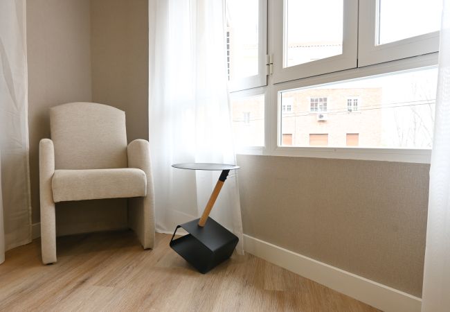 Apartamento em Madrid - Amplia Casa de 3 Dormitorios: Vive la Naturaleza a Pasos de Casa y Campo. Temporal Apartamento em Madrid - Amplia Casa de 3 Dormitorios: Vive la Naturaleza a Pasos de Casa y Campo. Temporal