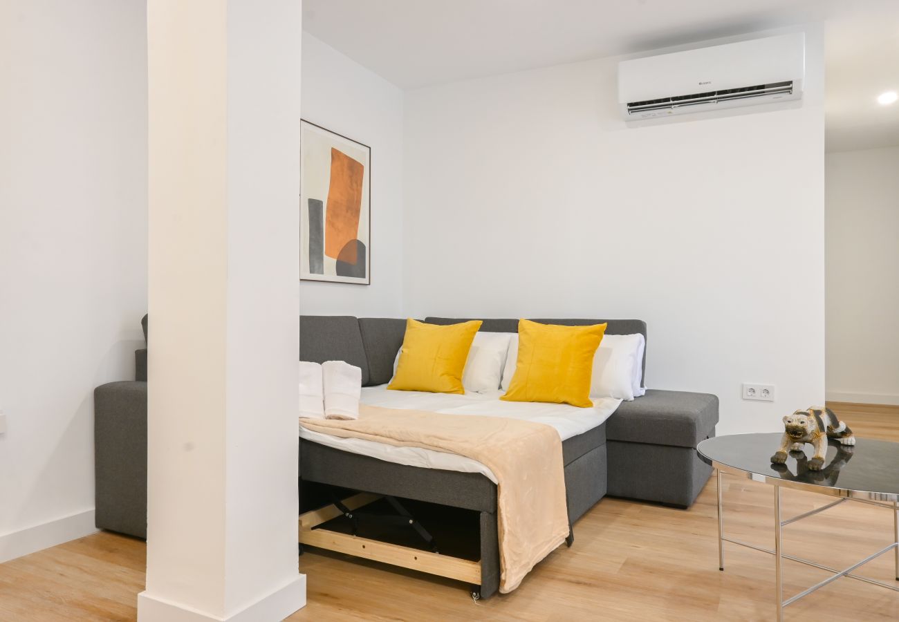Apartamento em Madrid - Amplia Casa de 3 Dormitorios: Vive la Naturaleza a Pasos de Casa y Campo. Temporal Apartamento em Madrid - Amplia Casa de 3 Dormitorios: Vive la Naturaleza a Pasos de Casa y Campo. Temporal