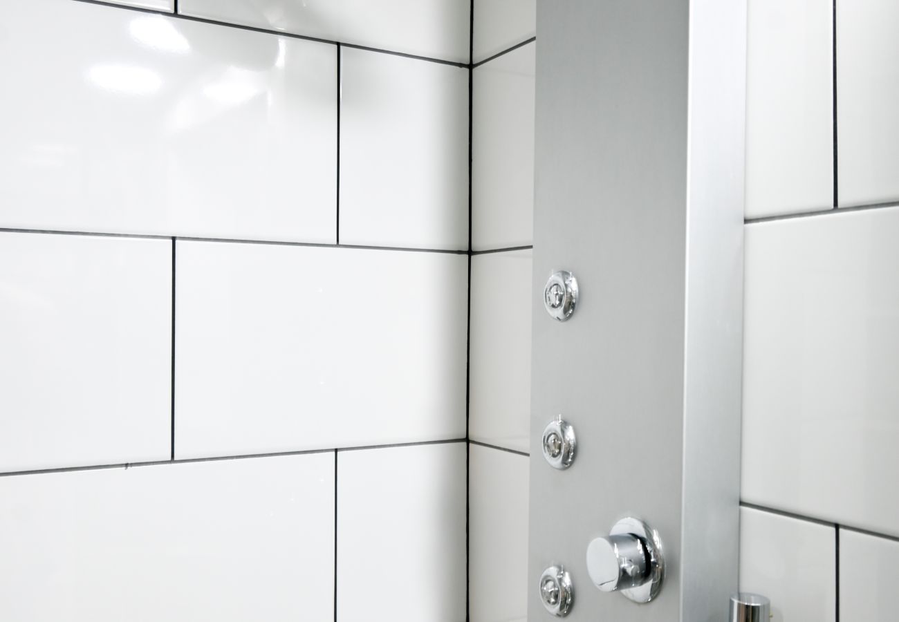 Estúdio em Madrid - M (RVI40) Coqueto apartamento de un dormitorio en Cuatro Caminos. Temporal Estúdio em Madrid - M (RVI40) Coqueto apartamento de un dormitorio en Cuatro Caminos. Temporal