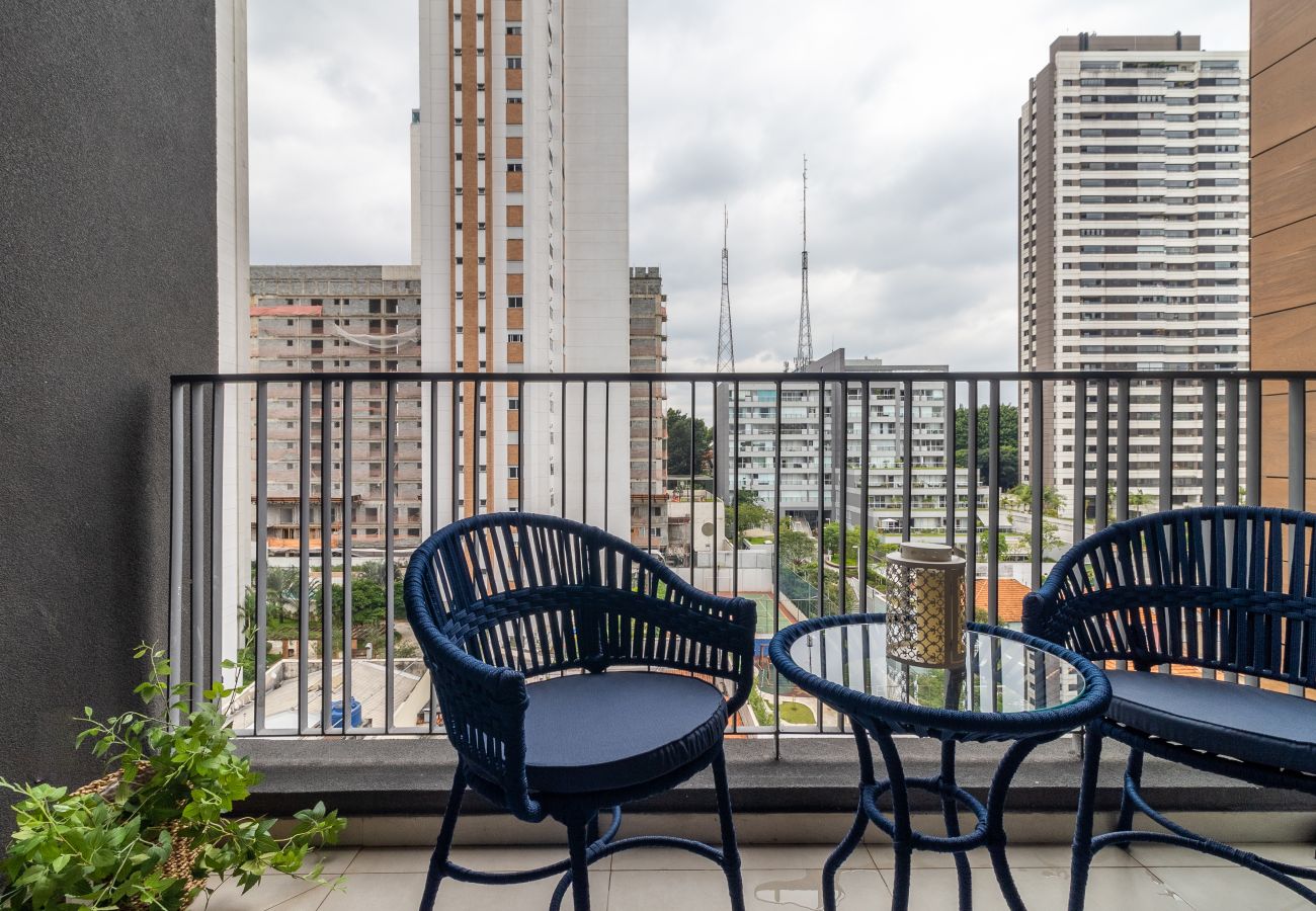 Estúdio em São Paulo - Duplex na Rua Oscar Freire Estúdio em São Paulo - Duplex na Rua Oscar Freire