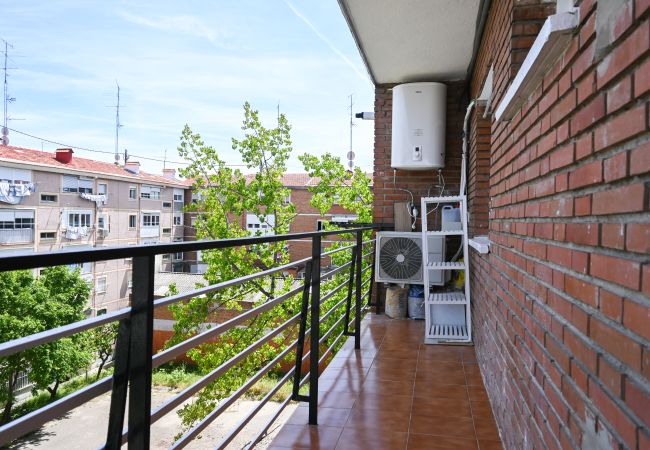 Apartamento em Madrid - Coqueto Apartamento de 2 dormitorios en Hortaleza Temporal Apartamento em Madrid - Coqueto Apartamento de 2 dormitorios en Hortaleza Temporal