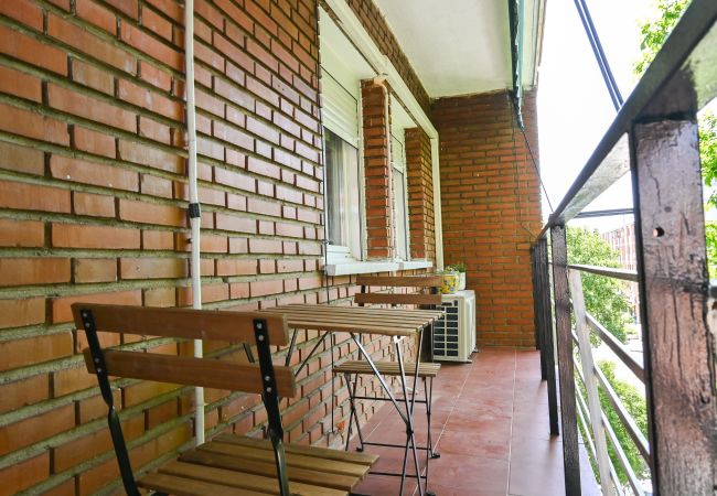 Apartamento em Madrid - Coqueto Apartamento de 2 dormitorios en Hortaleza Temporal Apartamento em Madrid - Coqueto Apartamento de 2 dormitorios en Hortaleza Temporal