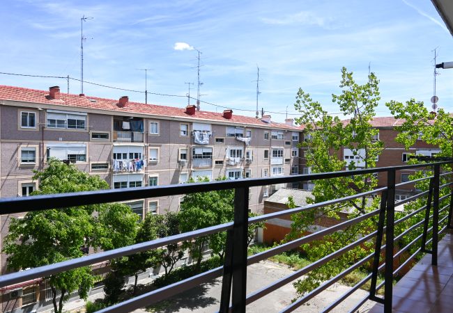Apartamento em Madrid - Coqueto Apartamento de 2 dormitorios en Hortaleza Temporal Apartamento em Madrid - Coqueto Apartamento de 2 dormitorios en Hortaleza Temporal