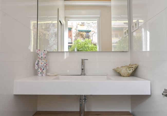 Apartamento em Madrid -  Bernabeu Stadium. Temporal Apartamento em Madrid -  Bernabeu Stadium. Temporal