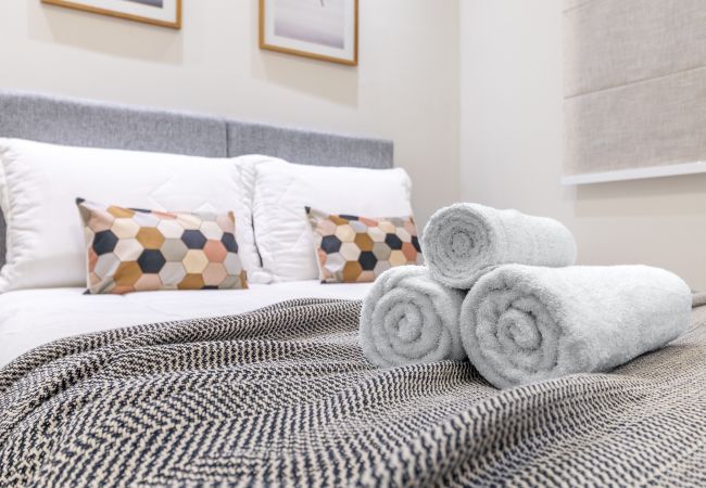 Apartamento em São Paulo - Apto nos Jardins com A/c e garagem Apartamento em São Paulo - Apto nos Jardins com A/c e garagem