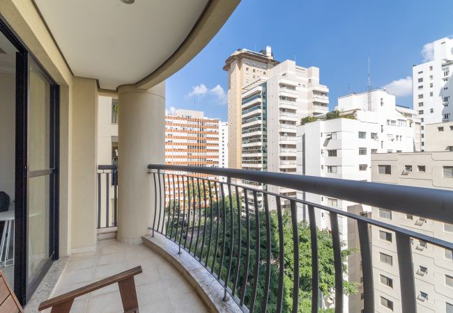 Apartamento em São Paulo - Apto nos Jardins com A/c e garagem Apartamento em São Paulo - Apto nos Jardins com A/c e garagem