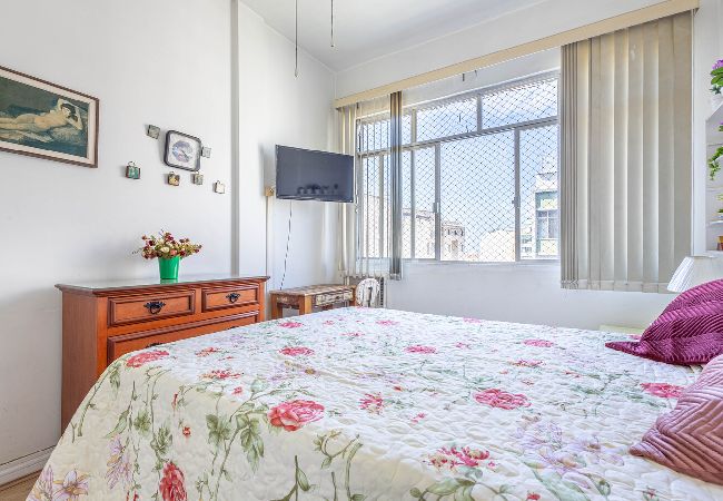 Apartamento em Rio de Janeiro - Ótimo Apto com Wi-Fi a 550m da Praia de Copacabana Apartamento em Rio de Janeiro - Ótimo Apto com Wi-Fi a 550m da Praia de Copacabana