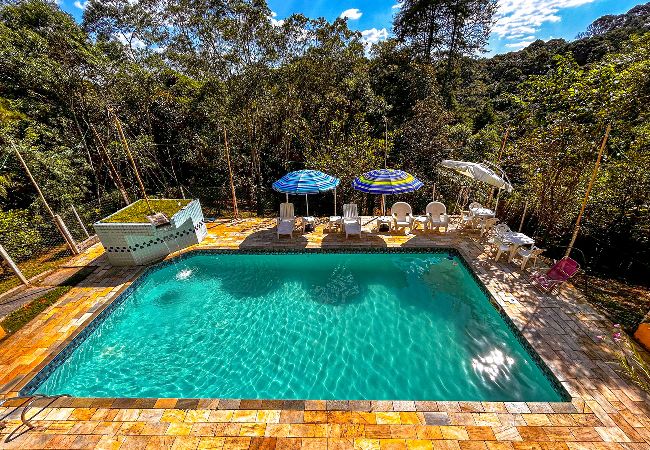 Casa em São Paulo - Casa de campo com churrasq e piscina em Emburá/SP Casa em São Paulo - Casa de campo com churrasq e piscina em Emburá/SP