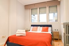 Apartamento em Madrid - Apartamento Espacioso de Tres Dormitorios a pocos minutos del Bernabeu en Madrid 