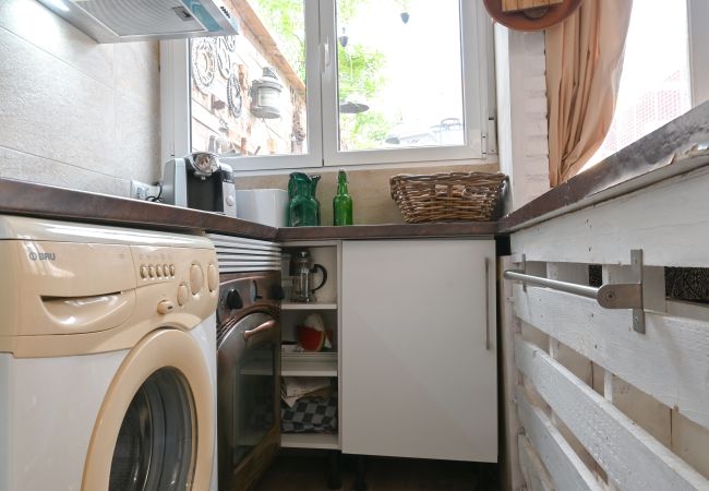 Apartamento em Madrid - Coqueto estudio con piscina en Ciudad Lineal  Apartamento em Madrid - Coqueto estudio con piscina en Ciudad Lineal