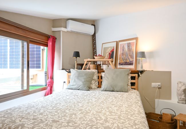 Apartamento em Madrid - Coqueto estudio con piscina en Ciudad Lineal  Apartamento em Madrid - Coqueto estudio con piscina en Ciudad Lineal