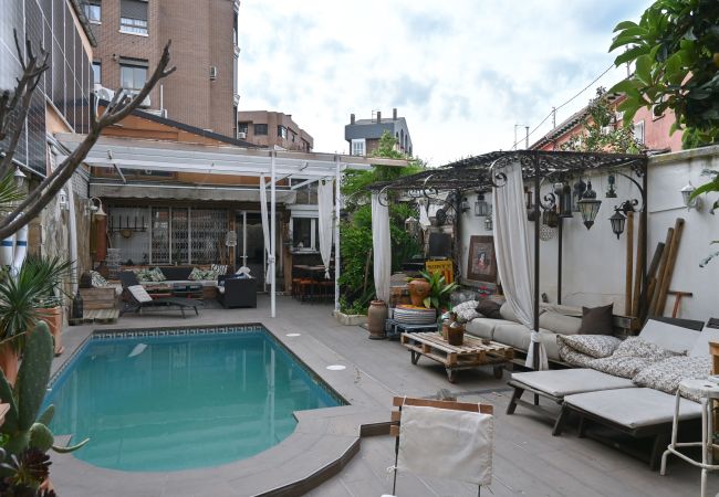 Apartamento em Madrid - Coqueto estudio con piscina en Ciudad Lineal  Apartamento em Madrid - Coqueto estudio con piscina en Ciudad Lineal