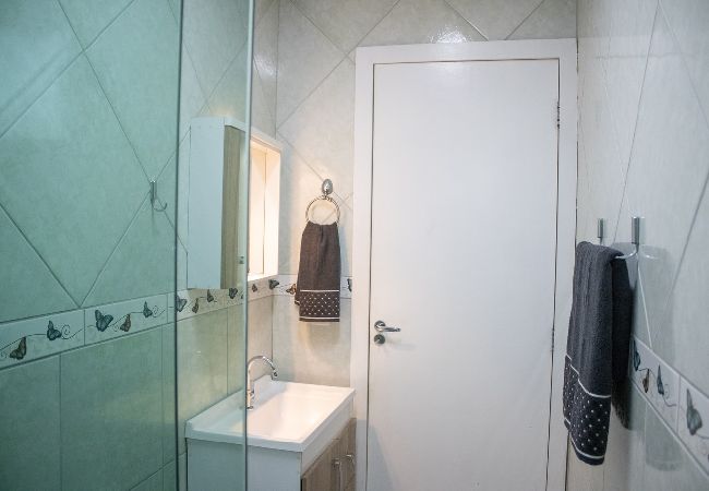 Apartamento em Biguaçu - Loft com Wi-Fi e ótima localização em Biguaçu/SC Apartamento em Biguaçu - Loft com Wi-Fi e ótima localização em Biguaçu/SC