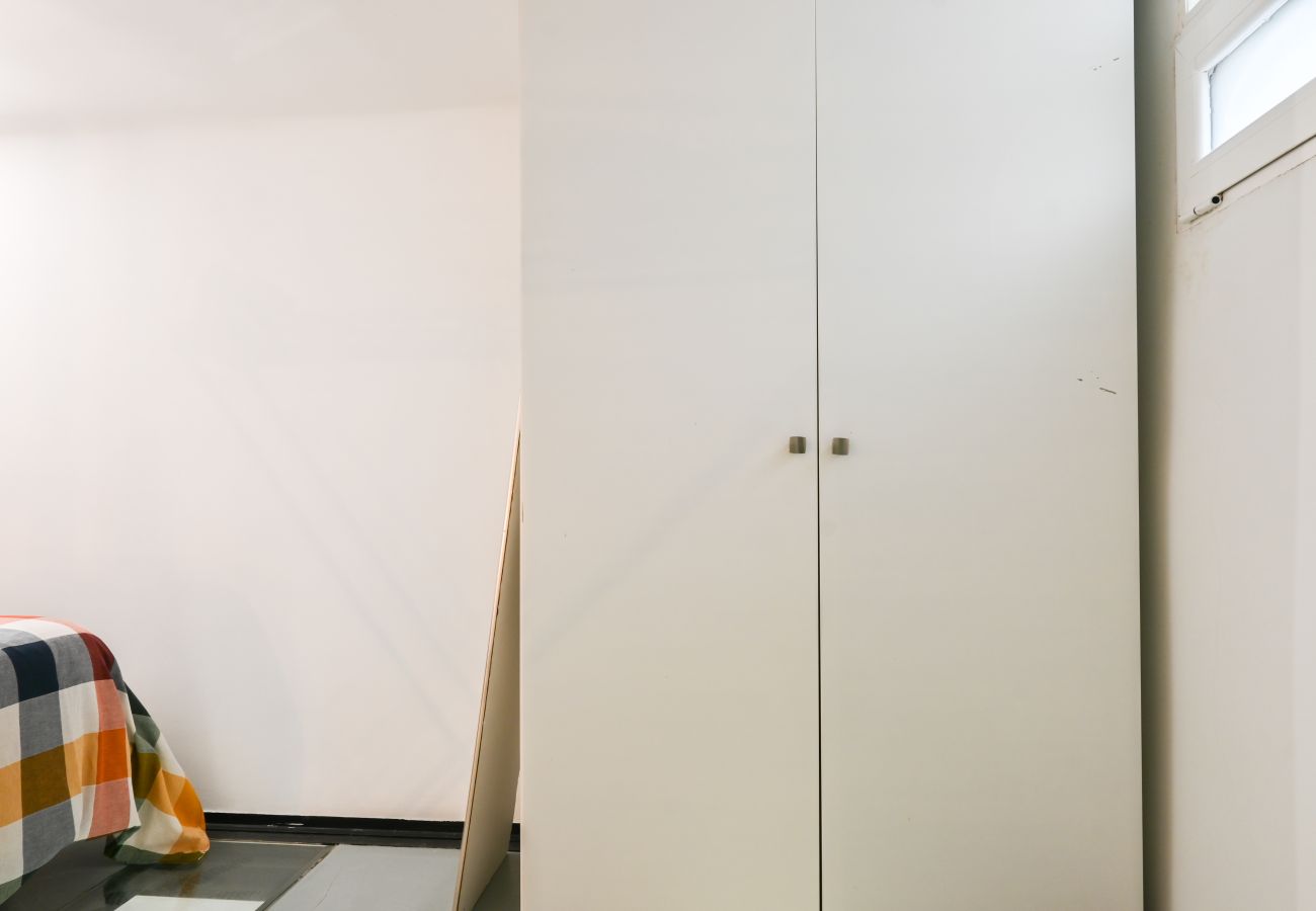 Apartamento em Madrid - Coqueto y acogedor apartamento con estilo industrial en Barrio Prosperidad - Madrid Temporal  Apartamento em Madrid - Coqueto y acogedor apartamento con estilo industrial en Barrio Prosperidad - Madrid Temporal