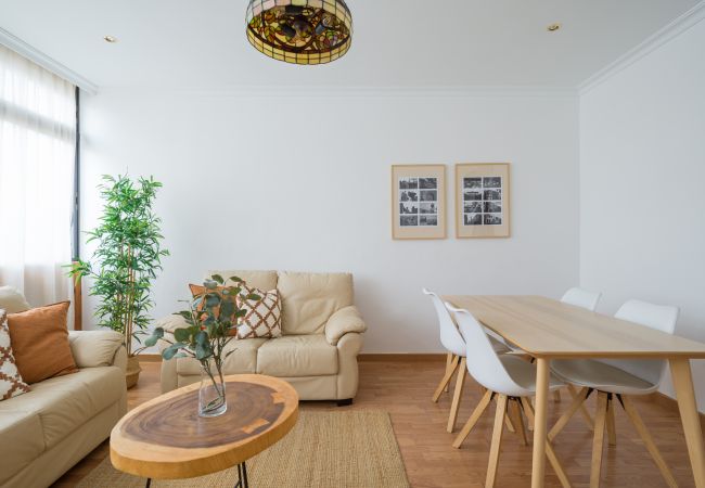 Apartamento em Las Palmas de Gran Canaria - Moderno piso de 3 habitaciones cerca de Triana Apartamento em Las Palmas de Gran Canaria - Moderno piso de 3 habitaciones cerca de Triana