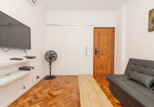 Apartamento em Rio de Janeiro - Belfort 802| Apto a 600m da praia de Copacabana Apartamento em Rio de Janeiro - Belfort 802| Apto a 600m da praia de Copacabana