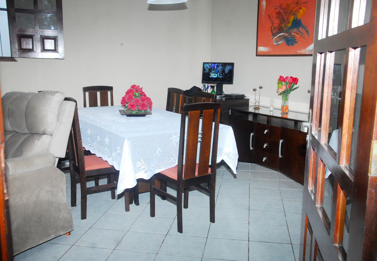 Casa em Campina Grande - Casa com Wi-Fi e churrasq em Campina Grande/PB Casa em Campina Grande - Casa com Wi-Fi e churrasq em Campina Grande/PB