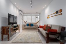 Apartamento em Rio de Janeiro - Para familias, 10 minutos da praia de Copacabana | PL804
