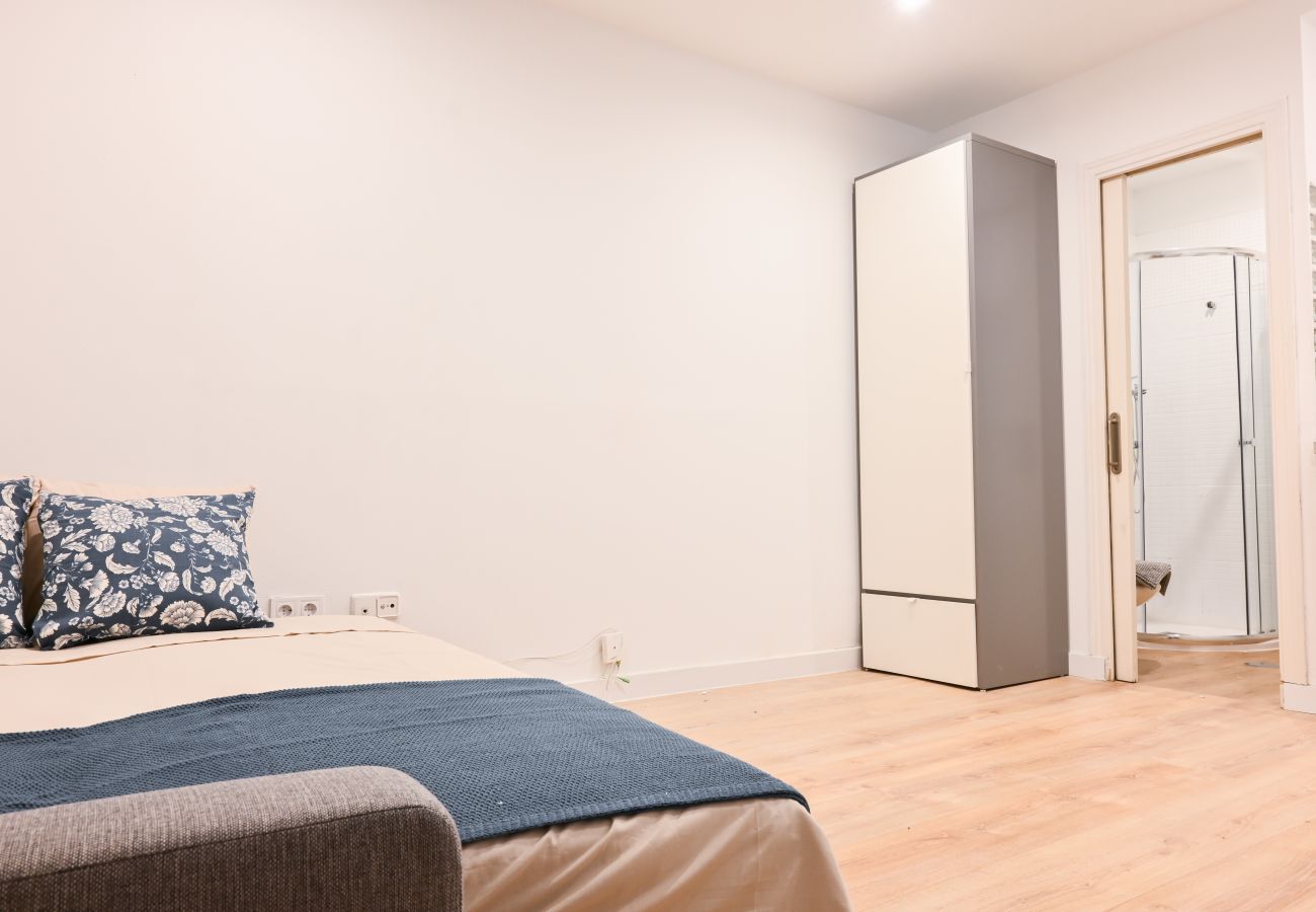 Estúdio em Madrid - Lindo estudio en barrio Justicia SLR16 Estúdio em Madrid - Lindo estudio en barrio Justicia SLR16