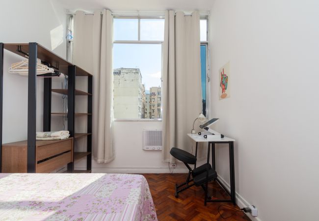 Apartamento em Rio de Janeiro - NS604| quarto e sala à 400m da praia Apartamento em Rio de Janeiro - NS604| quarto e sala à 400m da praia