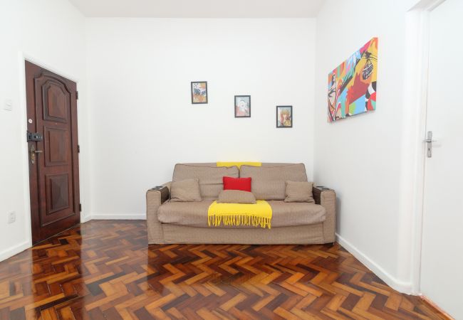 Apartamento em Rio de Janeiro - NS604| quarto e sala à 400m da praia Apartamento em Rio de Janeiro - NS604| quarto e sala à 400m da praia