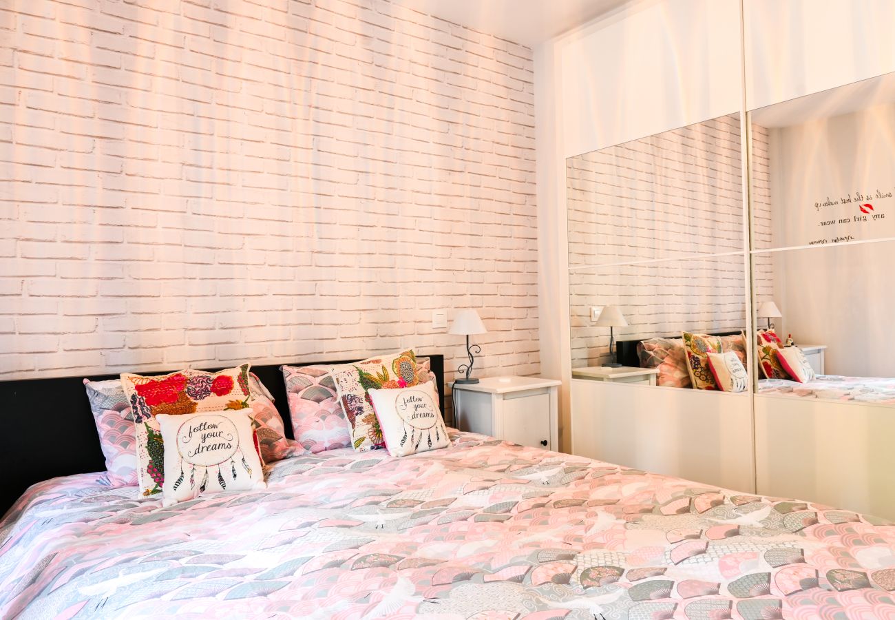 Apartamento em Madrid - Cómodo apartamento de un dormitorio .Temporal Apartamento em Madrid - Cómodo apartamento de un dormitorio .Temporal