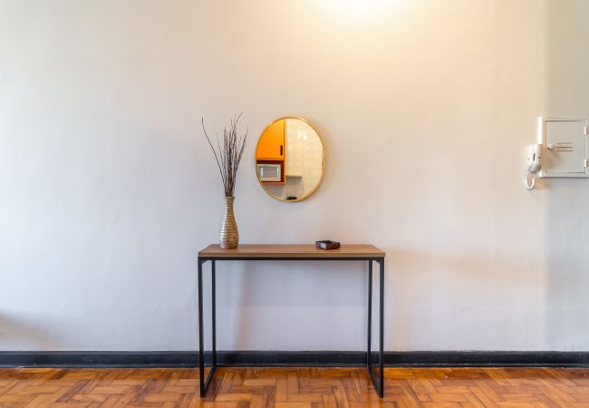 Apartamento em São Paulo - Apartamento Amplo Prox HC São Paulo  Apartamento em São Paulo - Apartamento Amplo Prox HC São Paulo