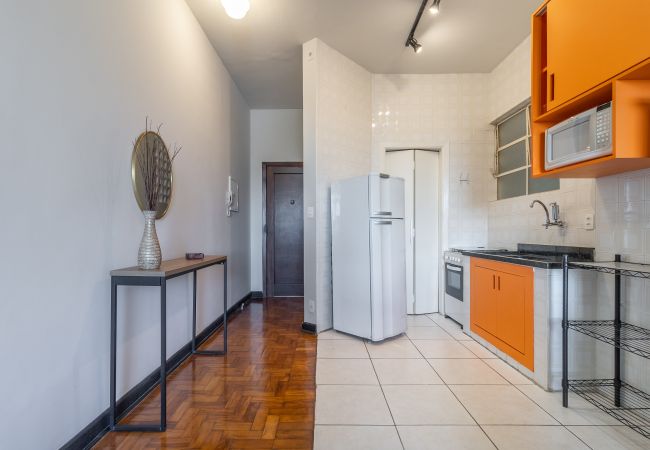 Apartamento em São Paulo - Apartamento Amplo Prox HC São Paulo  Apartamento em São Paulo - Apartamento Amplo Prox HC São Paulo