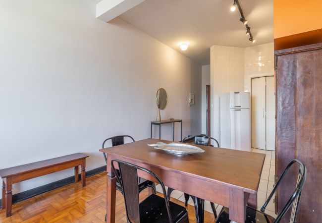 Apartamento em São Paulo - Apartamento Amplo Prox HC São Paulo  Apartamento em São Paulo - Apartamento Amplo Prox HC São Paulo