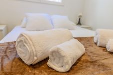 Quarto em Madrid - Acogedora habitación con cama doble cerca al Polideportivo Los Cantos en Alcorcón SAP35A
