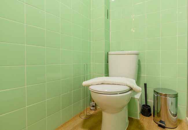 Quarto em Madrid - Acogedora habitación cerca al Polideportivo Los Cantos en Alcorcón SAP35D Quarto em Madrid - Acogedora habitación cerca al Polideportivo Los Cantos en Alcorcón SAP35D