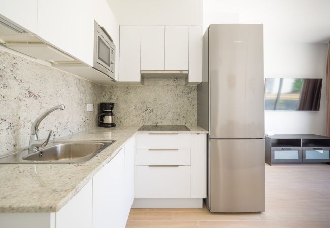 Apartamento em Corralejo - Moderno Apartamento reformado en Corralejo. A pie de playa - Home For Guest Apartamento em Corralejo - Moderno Apartamento reformado en Corralejo. A pie de playa - Home For Guest