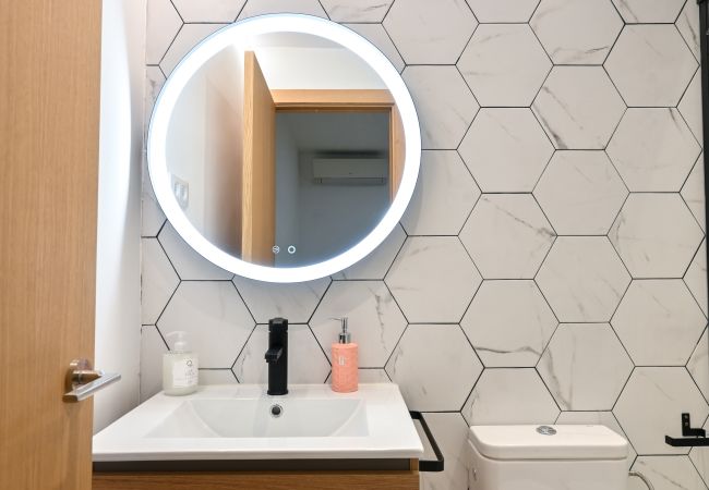 Apartamento em Madrid - Bonito apartamento de dos dormitorios a pocos minutos de Gran VíaSIL2 Apartamento em Madrid - Bonito apartamento de dos dormitorios a pocos minutos de Gran VíaSIL2