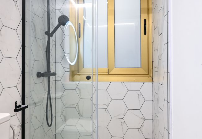 Apartamento em Madrid - Bonito apartamento de dos dormitorios a pocos minutos de Gran VíaSIL2 Apartamento em Madrid - Bonito apartamento de dos dormitorios a pocos minutos de Gran VíaSIL2