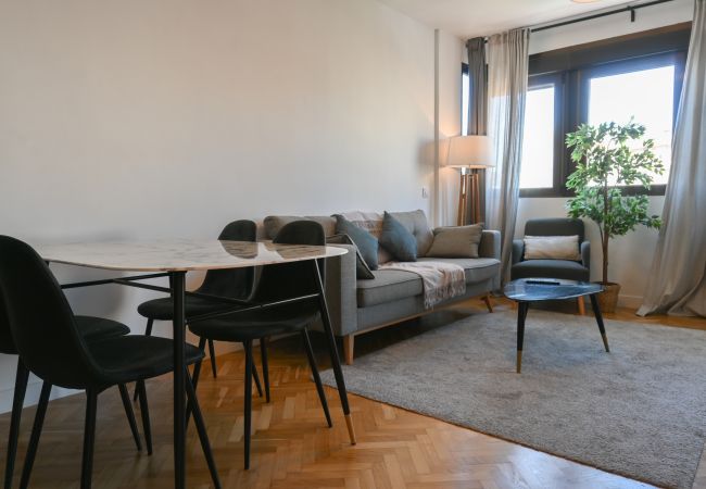 Apartamento em Madrid - Bonito apartamento de dos dormitorios a pocos minutos de Gran VíaSIL2 Apartamento em Madrid - Bonito apartamento de dos dormitorios a pocos minutos de Gran VíaSIL2
