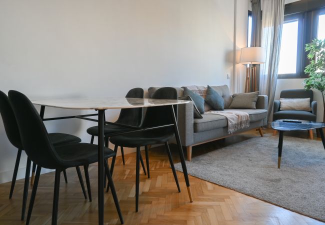 Apartamento em Madrid - Bonito apartamento de dos dormitorios a pocos minutos de Gran VíaSIL2 Apartamento em Madrid - Bonito apartamento de dos dormitorios a pocos minutos de Gran VíaSIL2