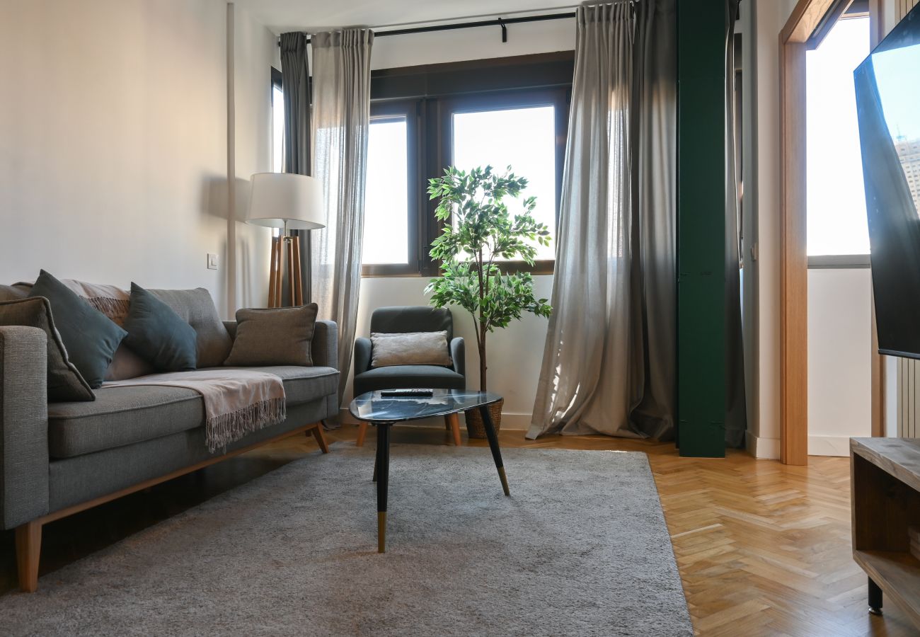 Apartamento em Madrid - Bonito apartamento de dos dormitorios a pocos minutos de Gran VíaSIL2